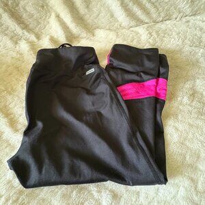 Danskin Now Fitted Leggings Size Small